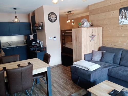 Châtel : Appartement cosy 6 personnes avec parking et Wifi - FR-1-198-215 - Location saisonnière - Châtel