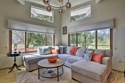 Waterfront Troutdale Hideaway Sandy River Fishing - image 7