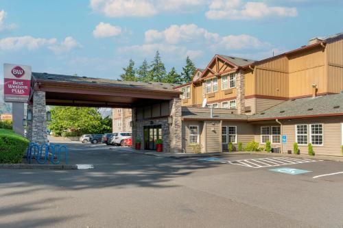 Best Western Plus Columbia River Inn