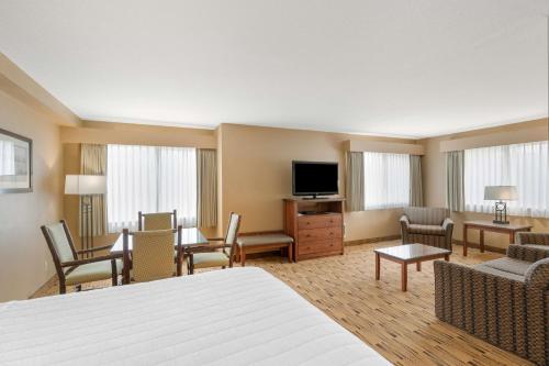 Best Western Plus Columbia River Inn