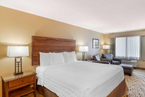 Best Western Plus Columbia River Inn