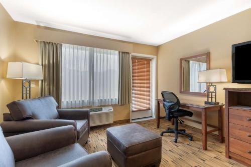 Best Western Plus Columbia River Inn