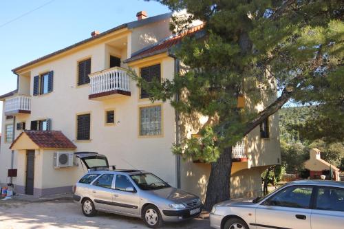 Apartments with a parking space Zdrelac Pasman - 8201 - image 6