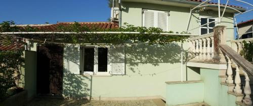  Apartments with a parking space Rakalj, Marcana - 15252 in Krnica