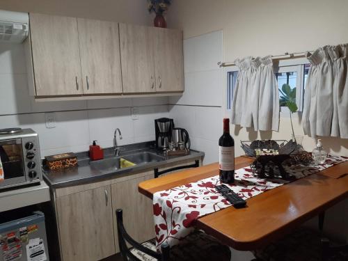 Kitchen, M & Mendoza in Villa Nueva