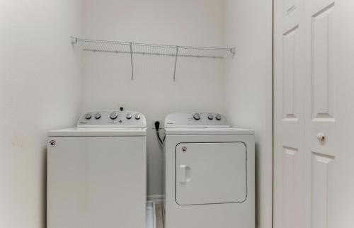 Holiday Home image 8