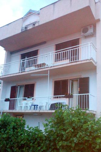  Apartments by the sea Selce, Crikvenica - 15323 in Selce