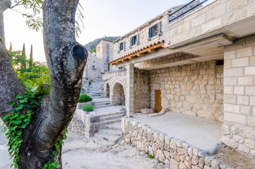 Family friendly house with a swimming pool Mihanici Dubrovnik - 15367 - image 5