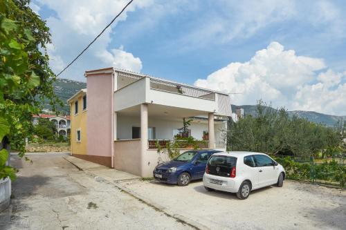 Apartments with a parking space Kastel Stari Kastela - 15411 Kaštela 