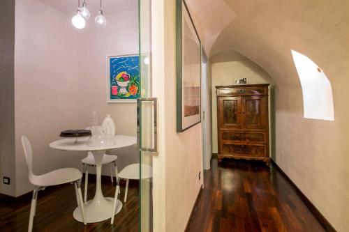 Palazzo De Cupis - Suites and View - image 7