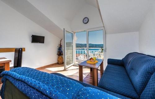 One-Bedroom Apartment with Balcony and Sea View