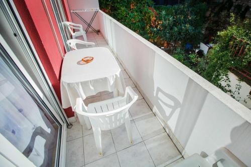 Apartments with WiFi Hvar - 15506 - image 11