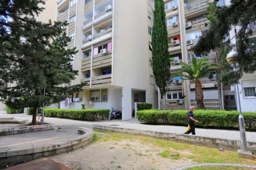 Apartments with WiFi Split - 15541, Split