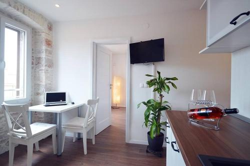 Apartments by the sea Zadar - 15534 - image 12