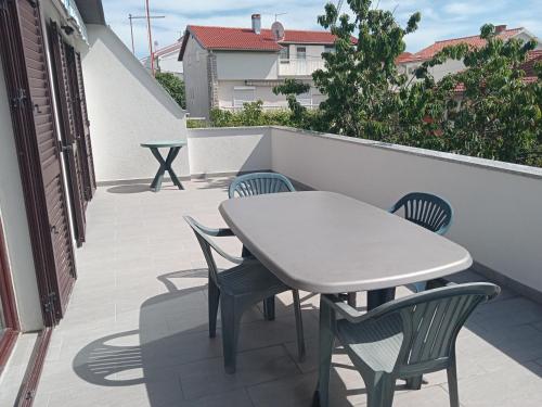 Apartments with a parking space Biograd na Moru Biograd - 15661 - image 8