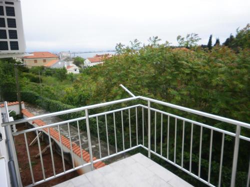 Apartments by the sea Preko Ugljan - 15669 - image 4