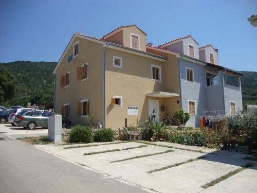Apartments with a parking space Cres - 15672 - image 12