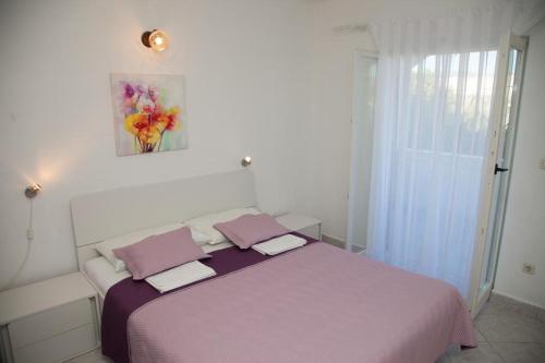 Apartments by the sea Pag - 15670 - image 9