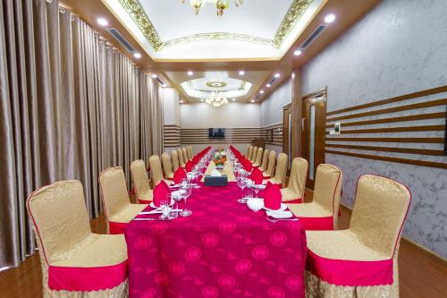 Inco 515.9 Hotel - 레스토랑