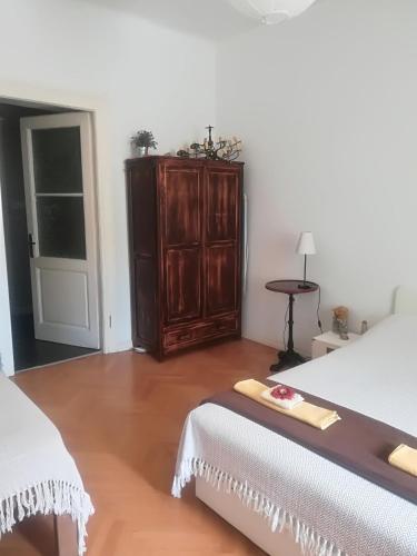 Apartments with WiFi Rijeka - 15753 - image 6