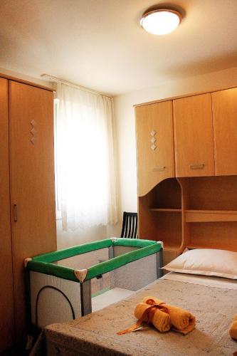 Apartments with a parking space Split - 15964, Split (photo 6)