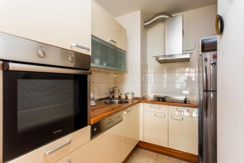 Apartments with WiFi Split - 15966 - image 9
