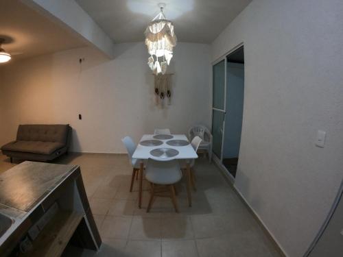 Villa familiar en Playa del Carmen con alberca in Playa del Carmen, Mexico