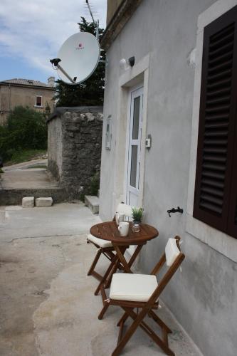  Apartments with WiFi Rijeka - 16026, Pension in Rijeka