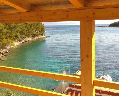 Secluded fisherman's cottage Cove Kozja Hvar - 16058 - main image