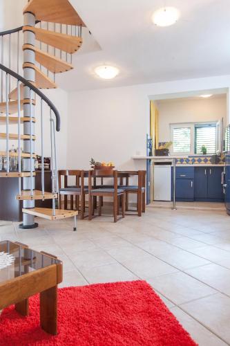 Holiday house with a parking space Gornji Tucepi Makarska - 16113 - image 8