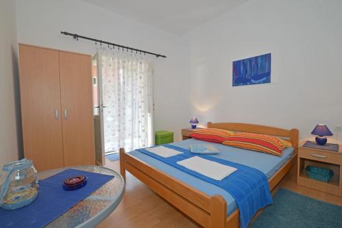 Apartments and rooms by the sea Podaca, Makarska - 16160