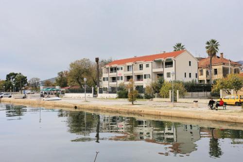 Apartments by the sea Trogir - 16210 - image 2