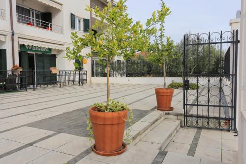 Apartments by the sea Trogir - 16210 - image 3