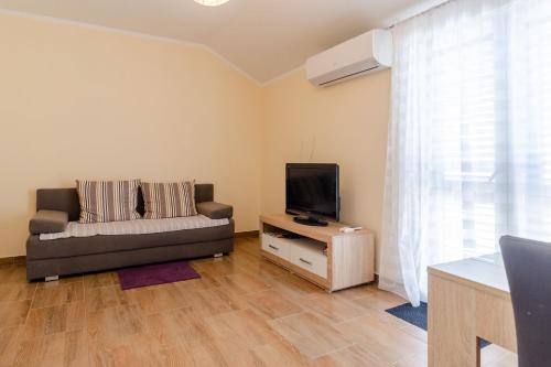 Apartment Prizba 16268c - image 2