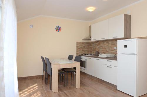Apartment Prizba 16268c - image 13