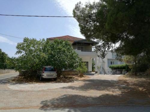  Apartments with a parking space Okrug Donji, Ciovo - 16276, Pension in Okrug Donji