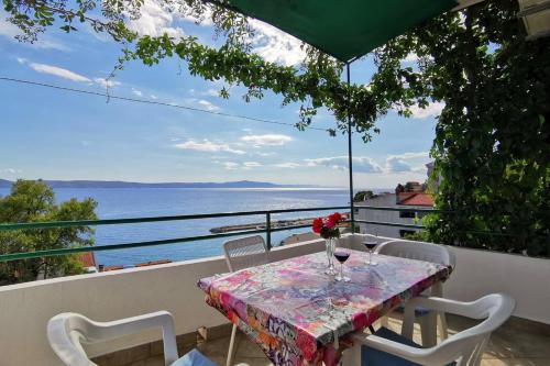 Apartments with a parking space Zivogosce - Porat, Makarska - 16289