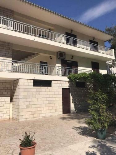  Family friendly seaside apartments Stari Grad, Hvar - 16281 in Stari Grad