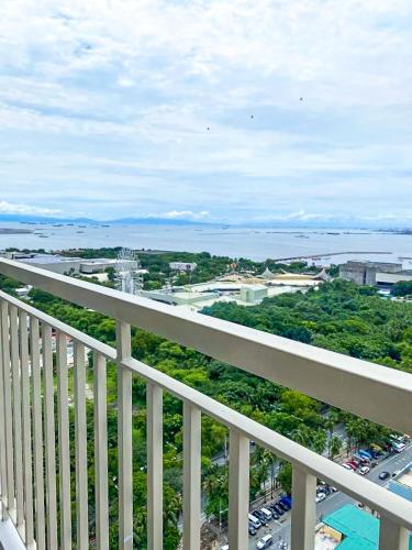 1 Bedroom Condo near CCP Roxas Boulevard Pasay, Manila