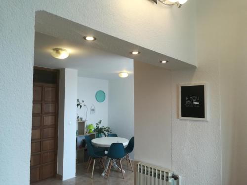 Apartments with a parking space Primosten - 15499 - image 10