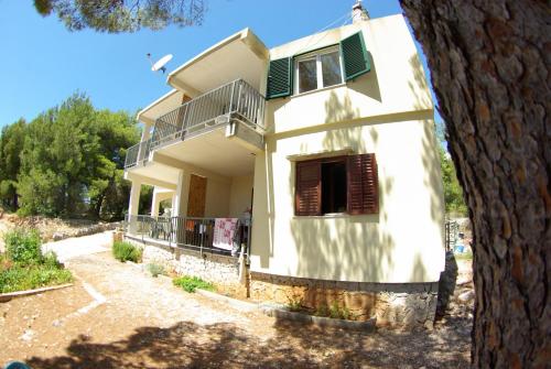 Apartments with a parking space Primosten - 15883, Primošten
