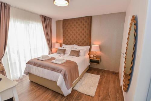 Apartments with a parking space Zadar - 15790 - image 12