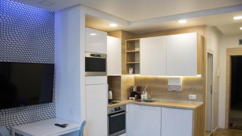 Royal Apartment - main image