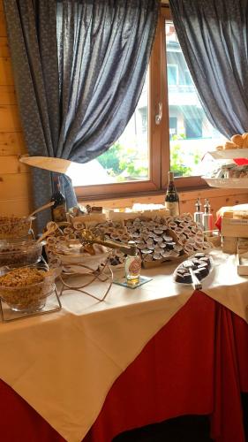 Food and beverages, Hotel Arisch in Aprica