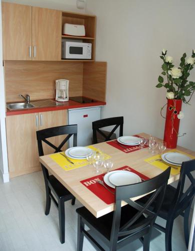 Studio Cabin
