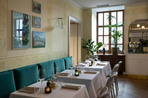 Leopolis Hotel - image 3