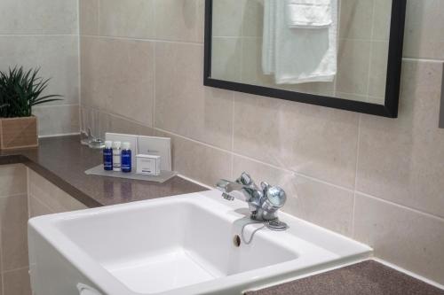 Stratford Manor - QHotels - image 3