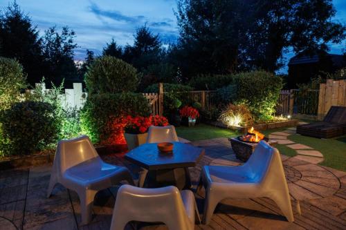 Lincoln View with Private Hot Tub - image 5