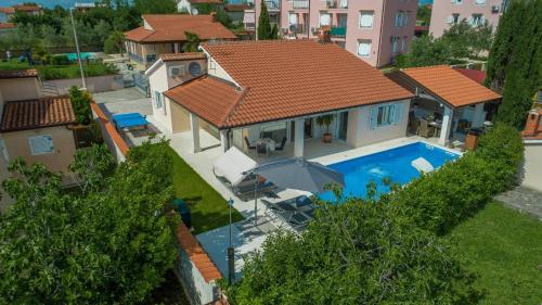 Villa Delijamo in Zbandaj