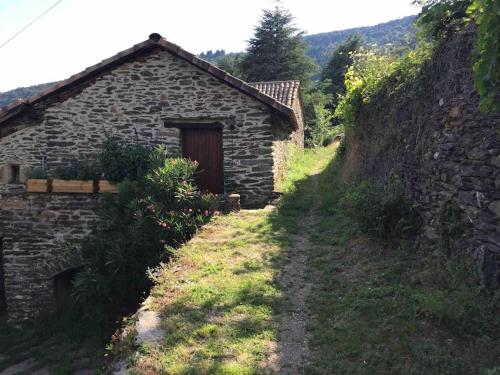 Maison rurale au cœur des Cévennes Ardéchoises - Location saisonnière - Dompnac